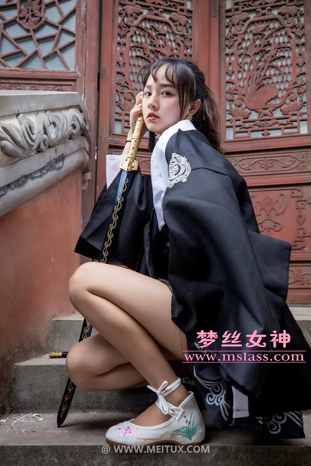 [MSLASS梦丝女神] 2019-05-02 女侠之剑 玥玥（上）[42P1V-748MB]