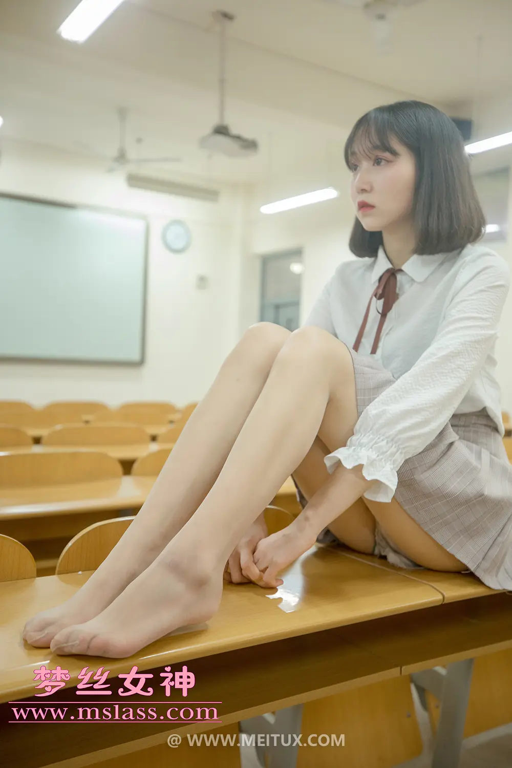 [MSLASS梦丝女神] 2019-05-06 教室顷语 刘诺 [89P1V-1.19GB]